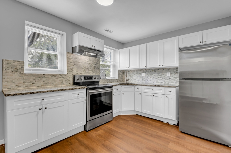 Baltimore Condo: 2103 Chelsea Terrace - 2