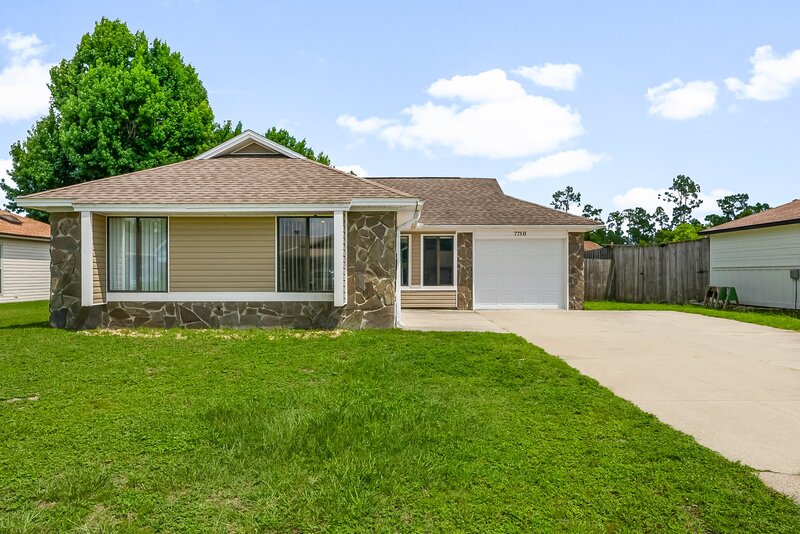 Panama City House: 7750 Betty Louise Drive