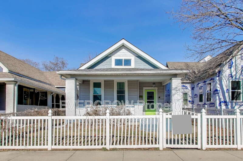 Indianapolis House: 1140 Hoyt Avenue
