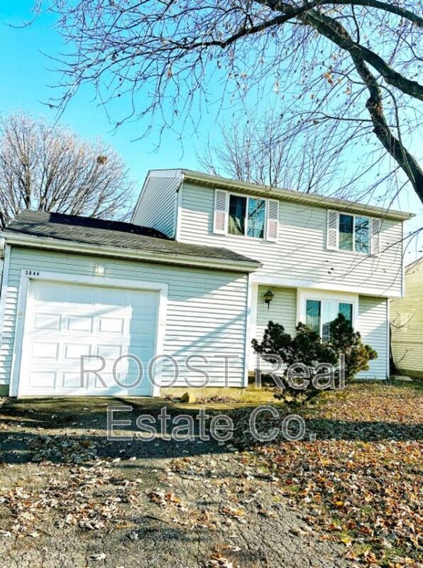 Reynoldsburg House: 3044 Arrowsmith Drive