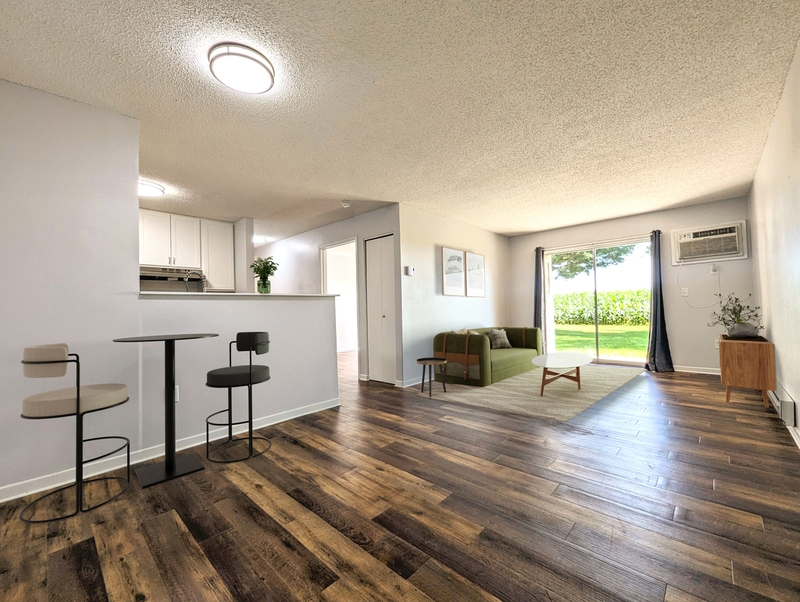 Pella Condo: 408 East 15th Street - 205