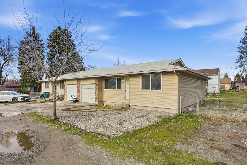 Coeur d' Alene House: 1916 North 8th Street