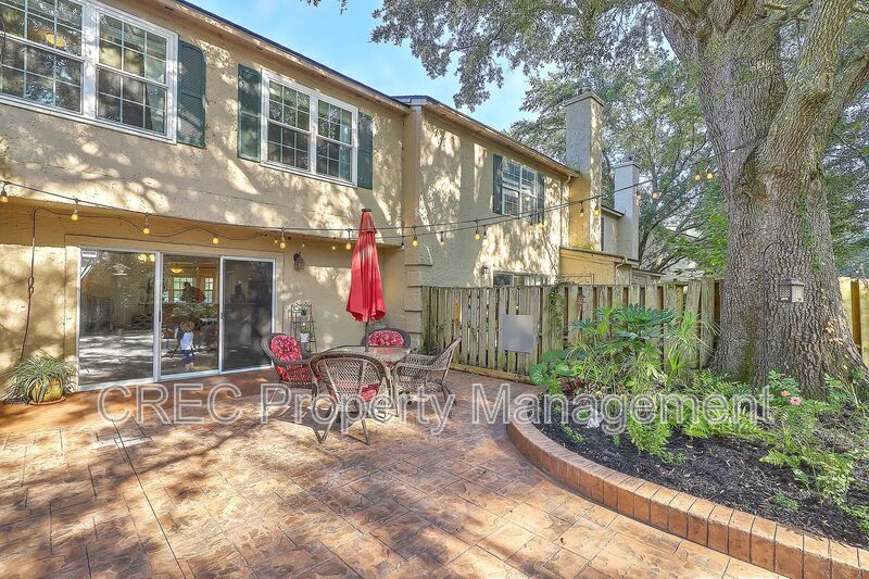Mt Pleasant House: 2065 Emerald Terrace