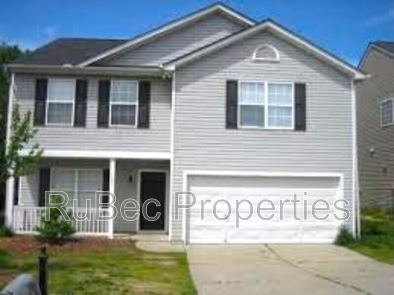 Charlotte House: 1401 Jordans Pond Ln