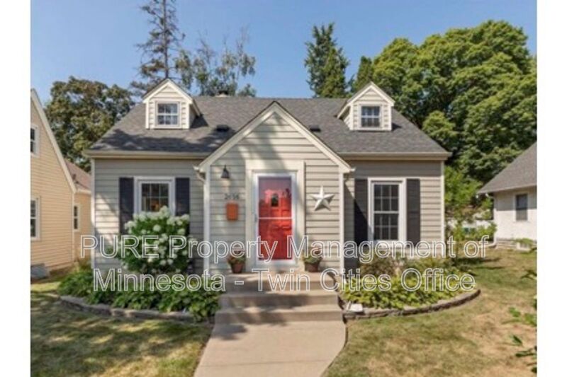 Saint Louis Park House: 2616 Utica Ave S