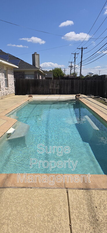 Arlington House: 900 Shoal Creek Drive