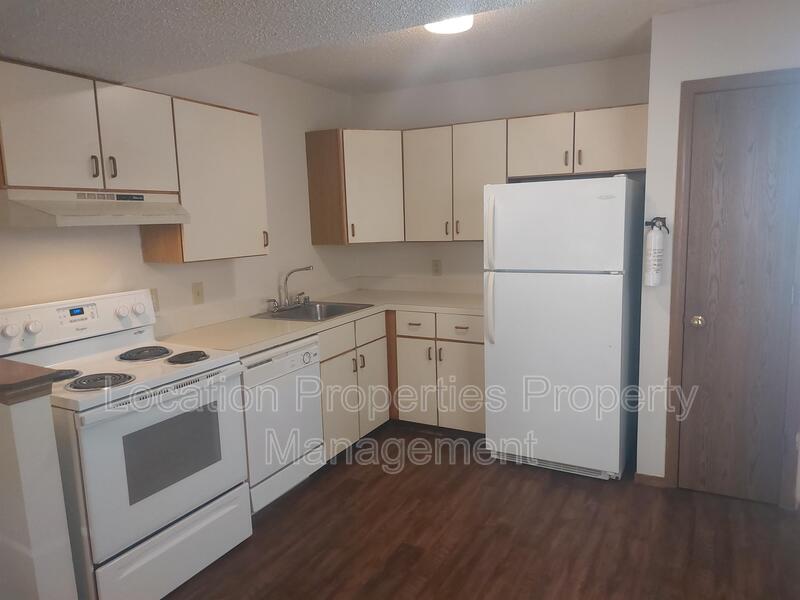 1314 Tennessee Street - B, Lawrence, Kansas rental photo 5 of 10