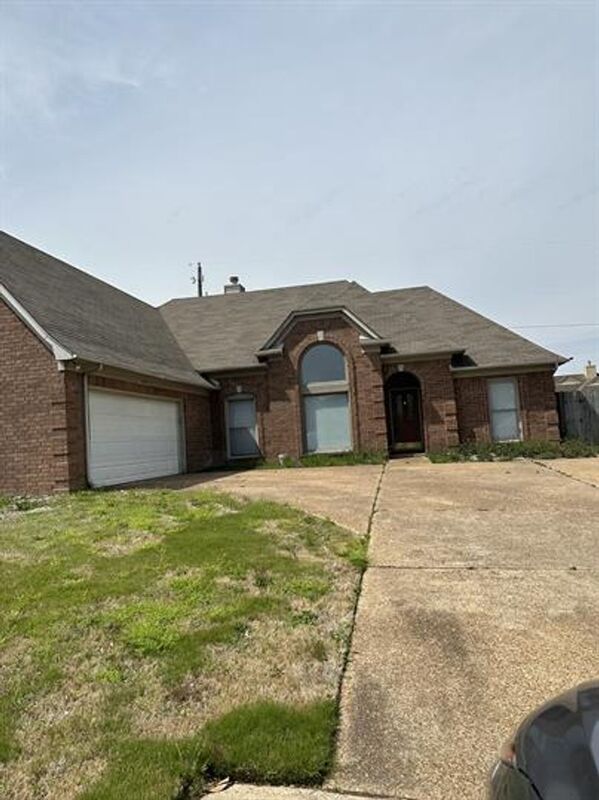 Cordova House: 8594 Sun Vista Dr