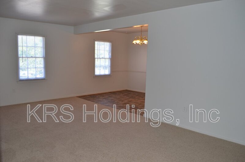 Gloucester Point Condo: 7698 Colonial Point Lane