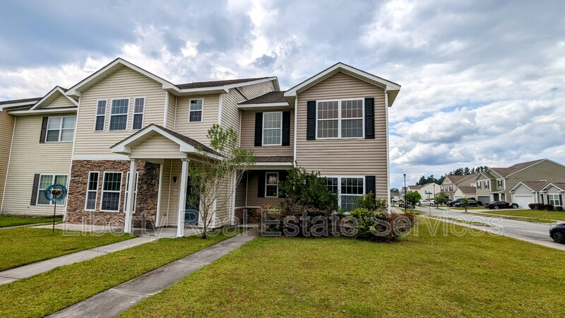 Hinesville House: 409 Valdez Ct