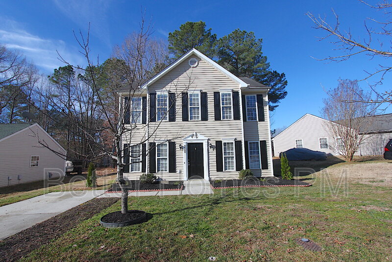 Raleigh House: 3208 Mango Drive