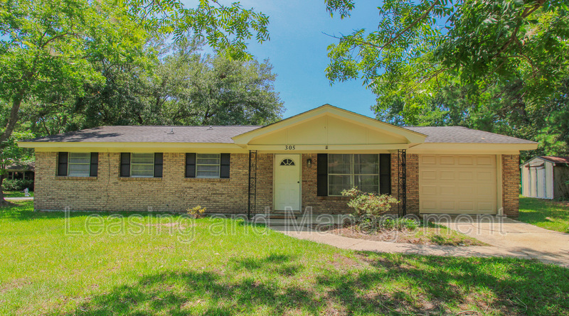 Charleston House: 305 Millcreek Drive