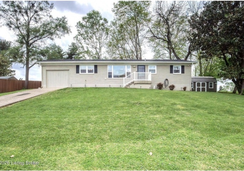 Louisville House: 5106 Bardstown Road