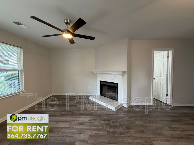 Greenville House: 10B Pointer Ln