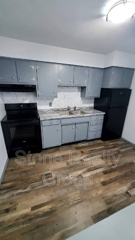 Vincennes Condo: 304 Shelby Street