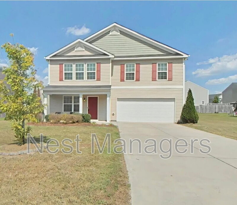 Bunnlevel House: 331 Botanical Court