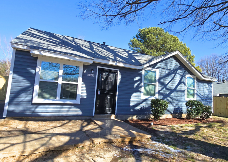 Memphis House: 2986 Lake Park Rd
