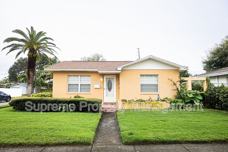 St. Petersburg House: 1300 13th Avenue South