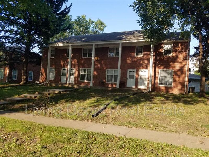 Lincoln Condo: 314 S 47th St