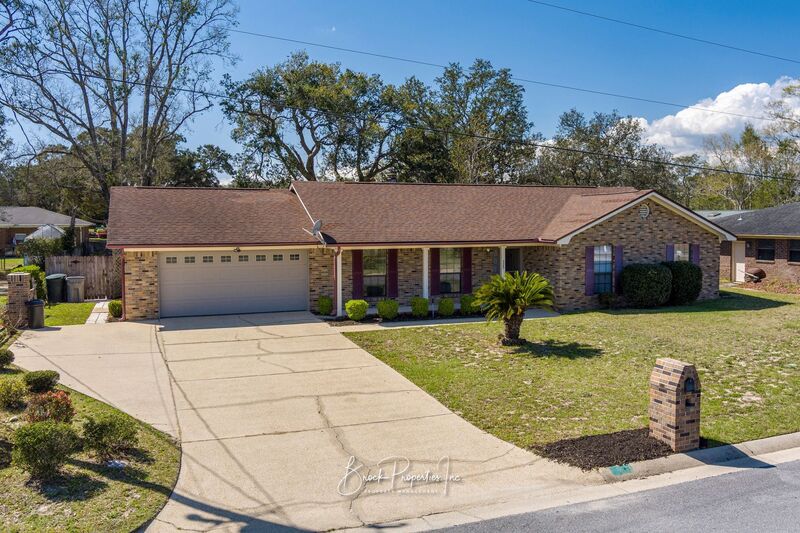 Pensacola House: 325 S 73rd Ave.