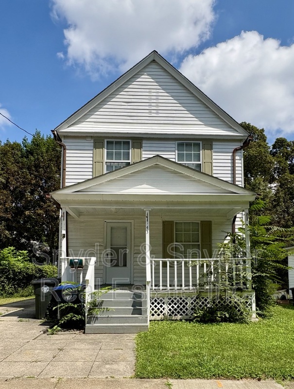 Akron House: 143 Gale Street