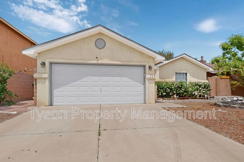 Albuquerque House: 1409 Stoneway Dr NW
