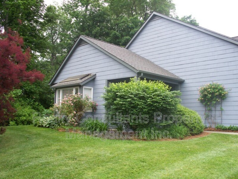 Greensboro House: 306-F N. Lindell Rd