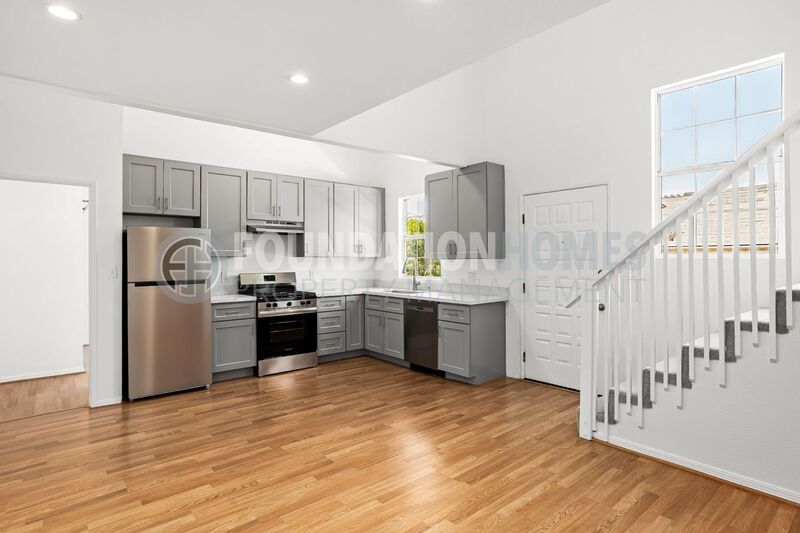 San Rafael Condo: 523 B Street