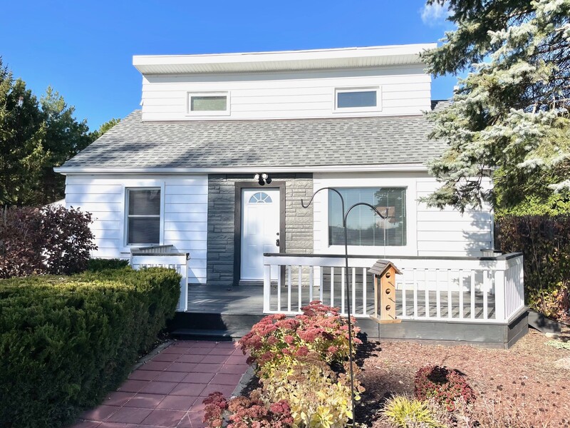 Woodstock House: 11408 Il Route 120