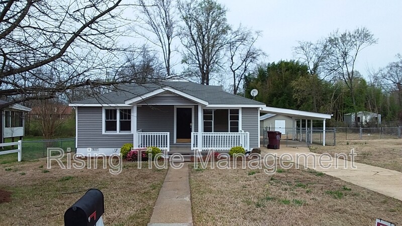 Pleasant Grove House: 424 2nd St