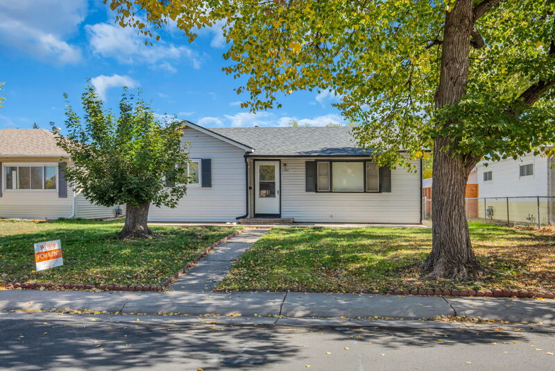 Aurora House: 2280 Lima Street