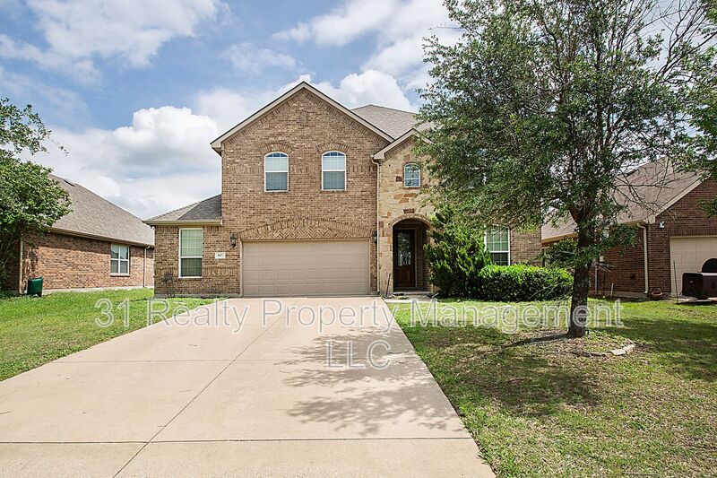 Sherman House: 917 Swan Ridge Dr