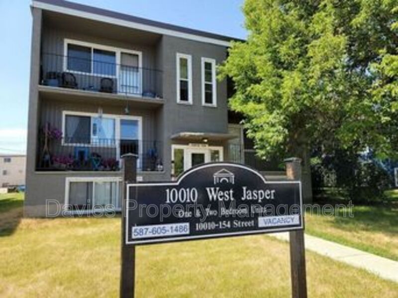 Edmonton Condo: 10010 154 Street NW - WJ2