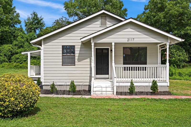Charlotte House: 2117 Wilson Ave