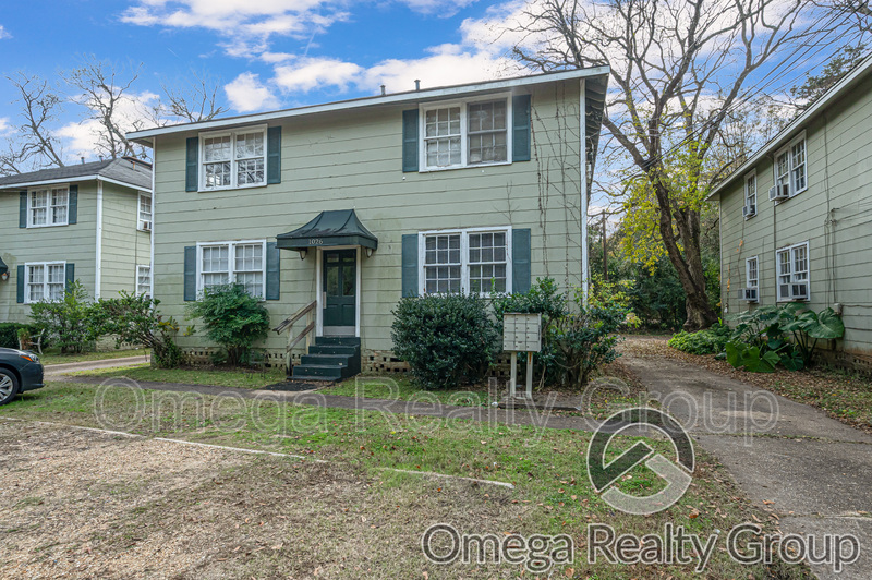 Montgomery Condo: 1026 Pershing St