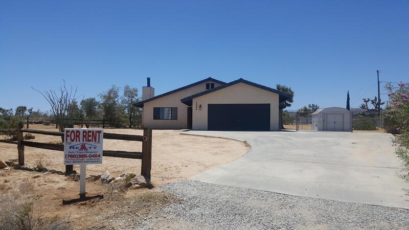 Yucca Valley House: 3906 Balsa Avenue