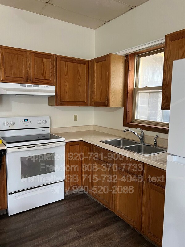 Chilton Condo: 218 Main St. Front