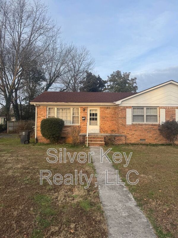 Athens House: Scott Street