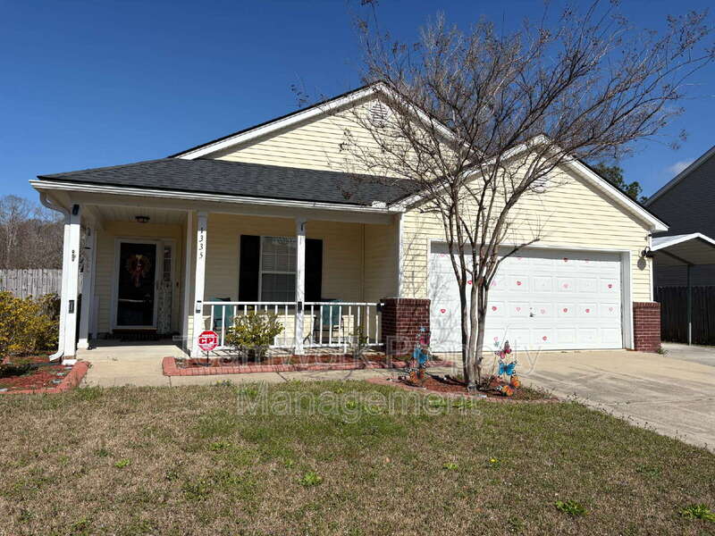 Ladson House: 1335 Pinyon Pine Drive