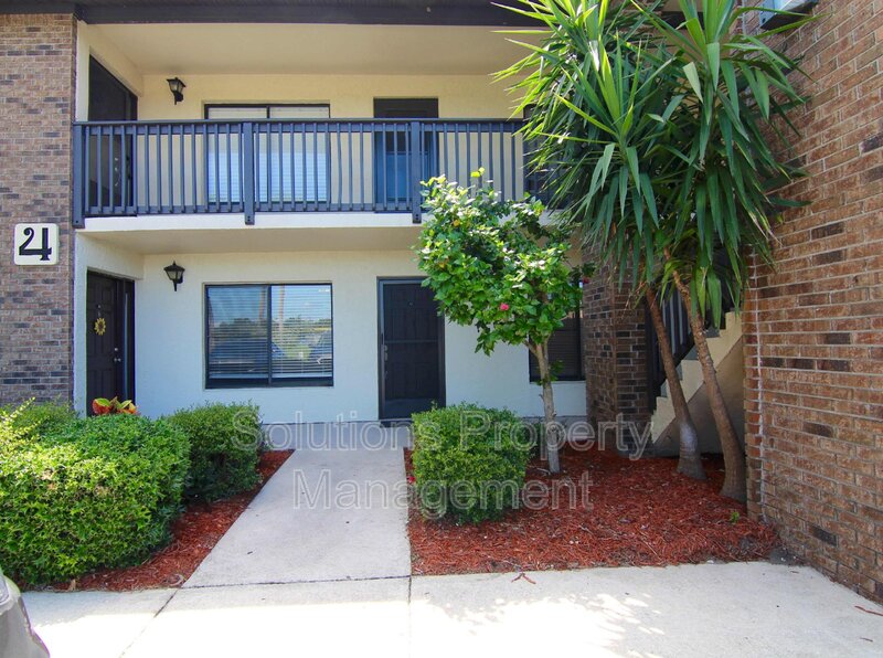 Rockledge House: 1515 Huntington Lane