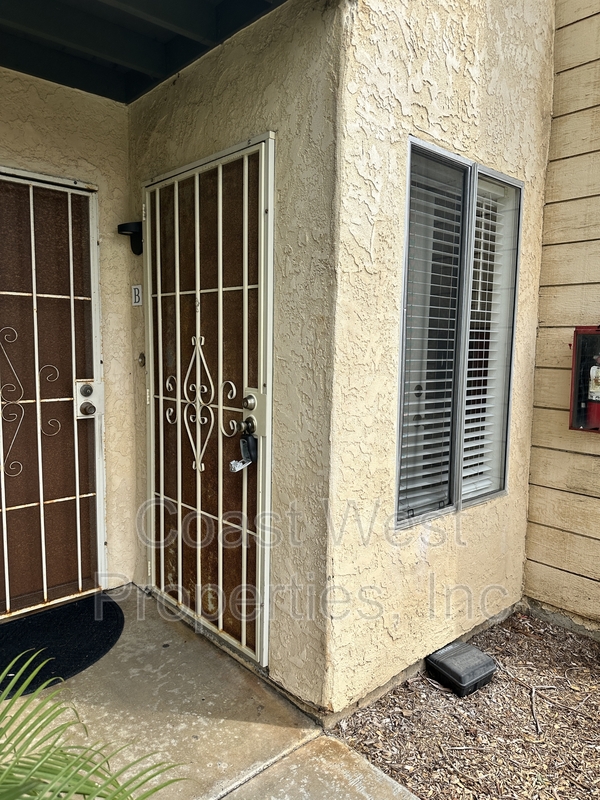 Carlsbad Condo: 485 Chestnut Ave - B