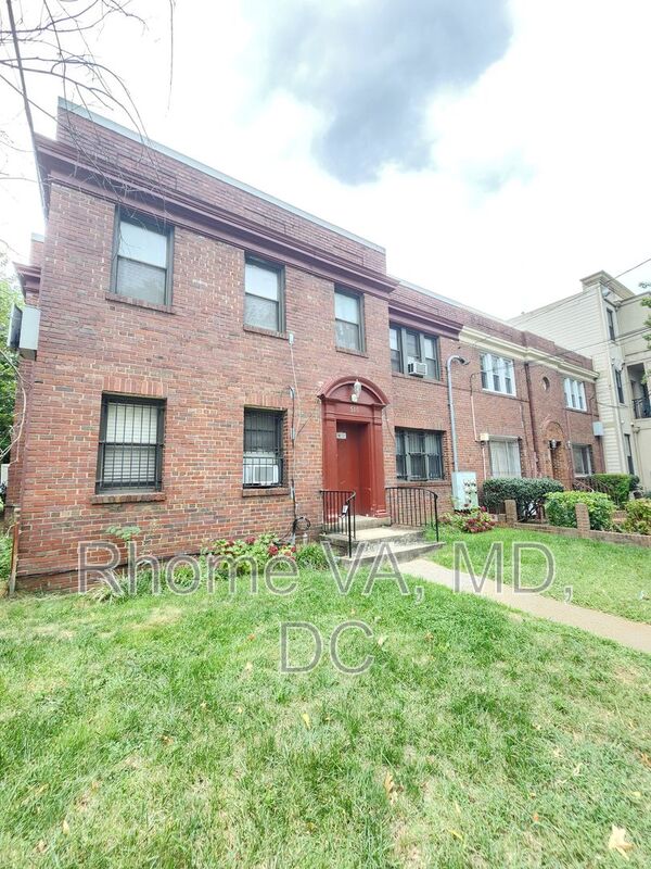 Washington Condo: 515 Franklin St. NE