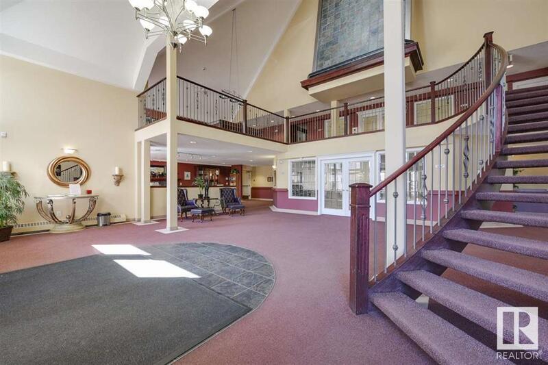 Edmonton Condo: 9008 99 Avenue Northwest
