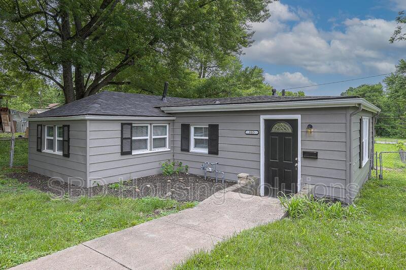 Independence House: 805 E Albert Ave