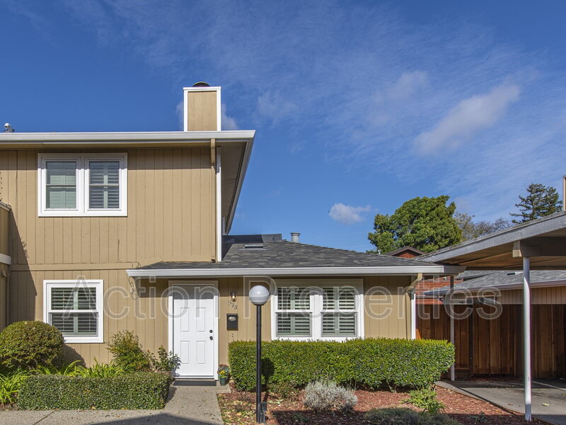 Palo Alto Townhome: 578 Vista Avenue