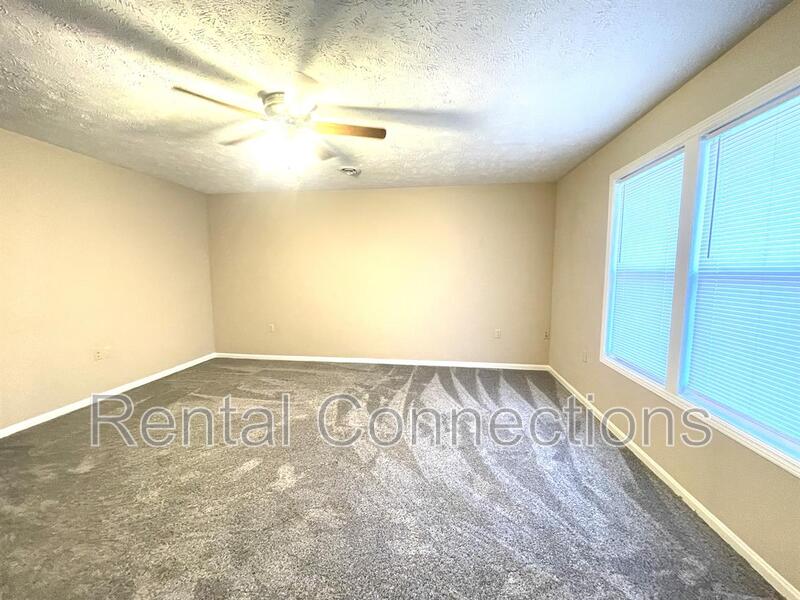Herrin Condo: 715 Joseph dr.