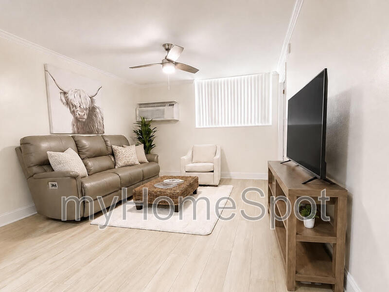Pensacola Condo: 201 S Stillman St