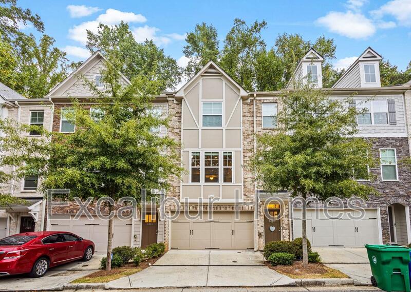 Stone Mountain House: 4284 Morning View