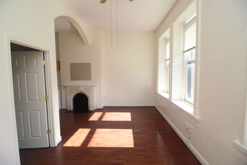 Baltimore Condo: 1220 St. Paul St.