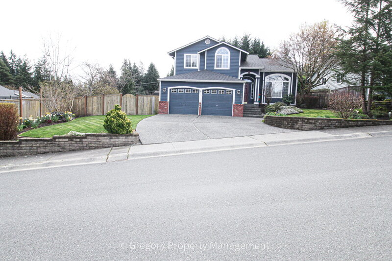 Snohomish House: 12507 55th Dr SE